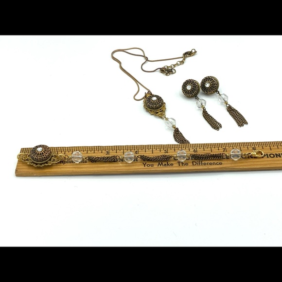 Bridgerton Inspired Jewelry Victorian necklace Earrings Bracelet Set - Picture 13 of 16